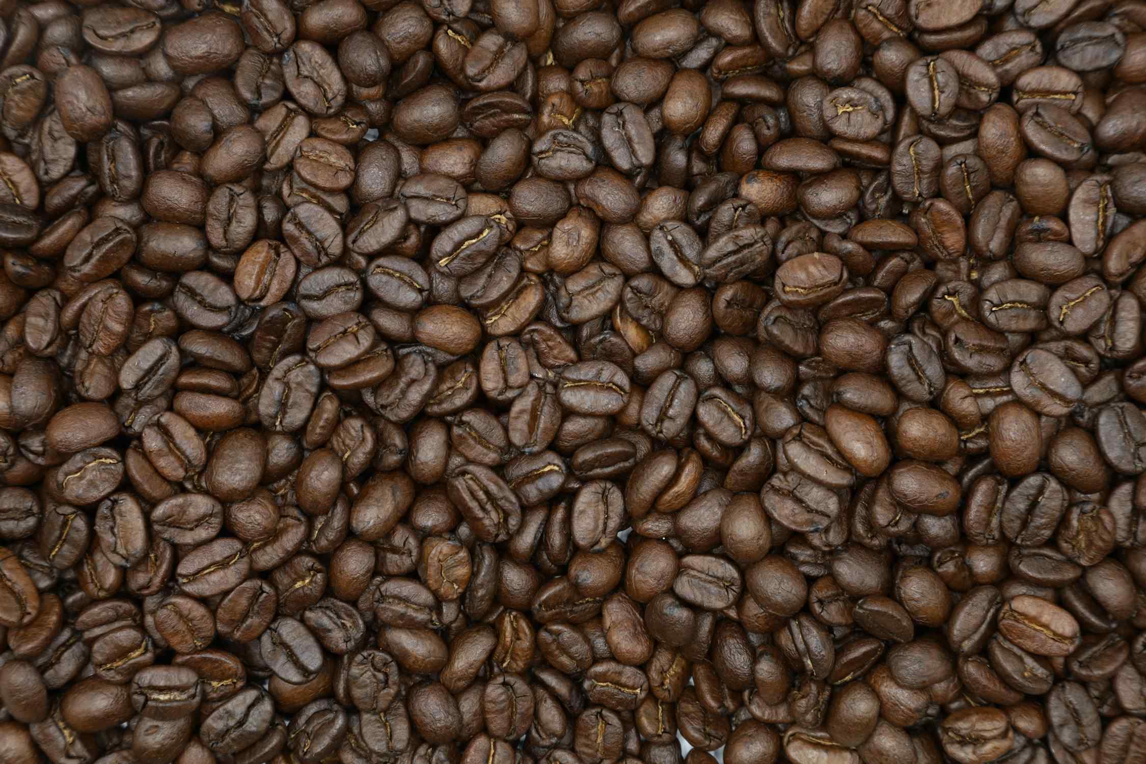 Arabica vs. Robusta : Il Grande Confronto